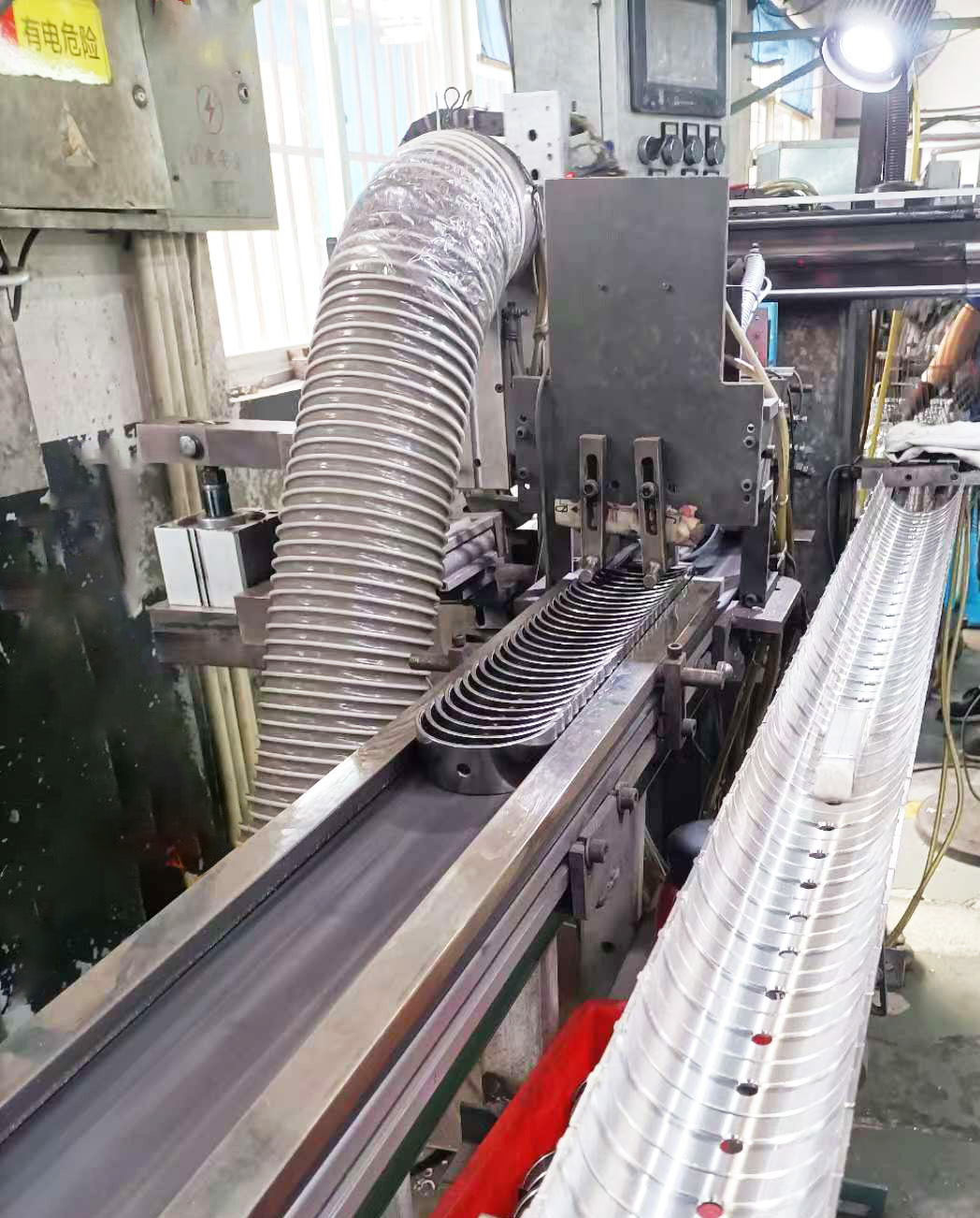 DAFENG MINGYUE nindakake latihan safety ing proses mboseni sing boring